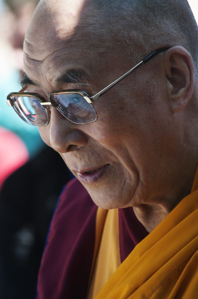 dalai lama, tibet, buddhism